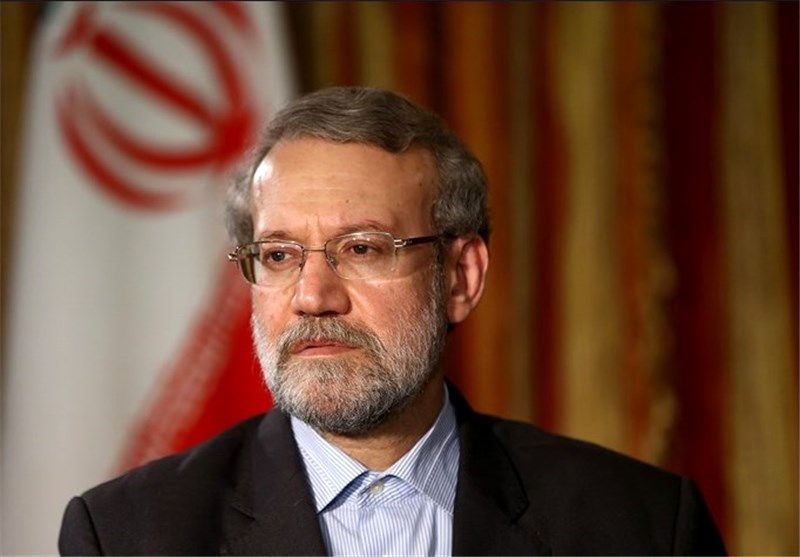 علی لاریجانی وارد شهر اراک شد