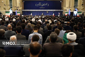 جنس عزای ما همانند جنس عزای سیدالشهدا(ع) زنده کننده است