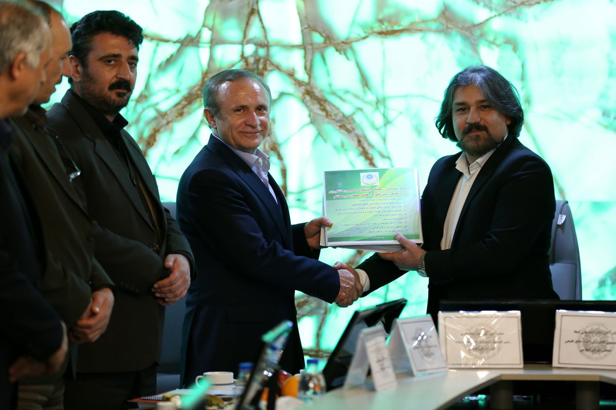 طرح های 8 گانه کمیسیون کشاورزی اصفهان