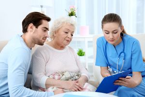 خدمات پزشکی همراه، برای آرامش و راحتی شما در منزل