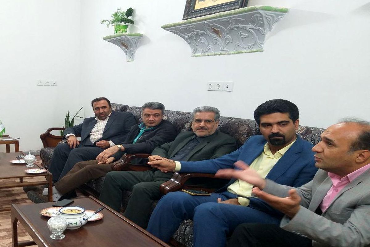 سپنتا نیکنام