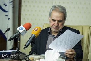 اضافه شدن ٨ هزار مگابایت به ظرفیت نیروگاه هاى کشور/کاهش ٤ درصد تلفات و توزیع  برق