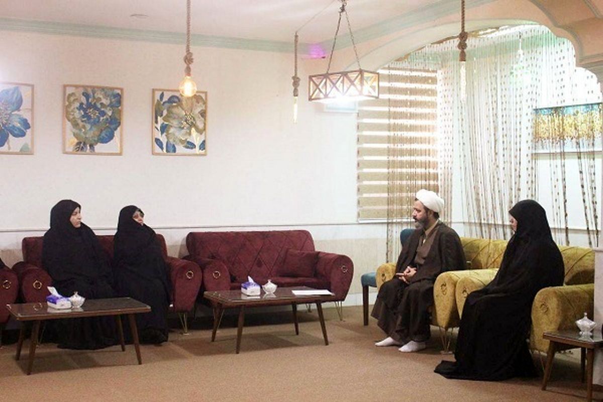 انسیه خزعلی