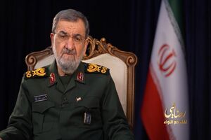 بازگشایی کامل تنگه هرمز منوط به توقف جنگ‌ها در لبنان و غزه است