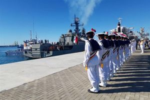 فردا رزمایش مرکب کمربند امنیت دریایی ایران، چین و روسیه برگزار می‌شود