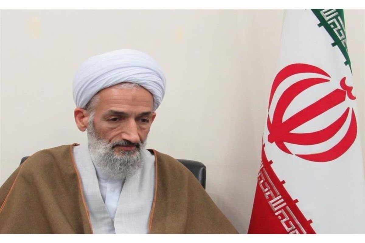 آیت الله لائینی امام جمعه ساری