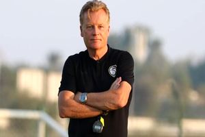 سرمربی تیم ملی سوریه توسط ایران خانه‌نشین شد