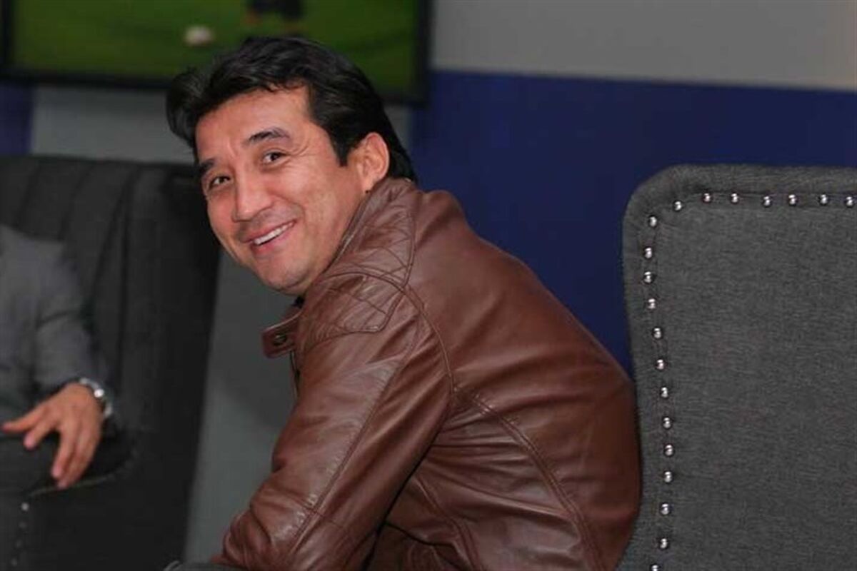 خداداد عزیزی