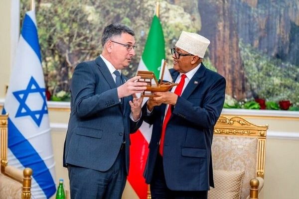 اعزام هیئت رسمی سومالی‌لند به اراضی اشغالی