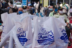 بنیاد برکت بازوی قوی نظام برای کمک به محرومین است