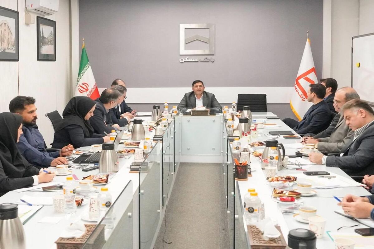عضو هیات مدیره بانک مسکن در نشست ارزیابی عملکرد بخش ارزی