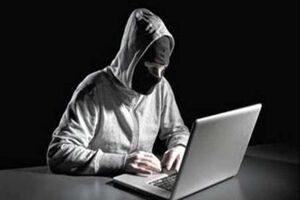 انتقام جویی خواستگار قدیمی از دختر جوان
