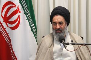 هوشیاری در مقابل توطئه ها و دسیسه های دشمن یک امر لازم و ضروری است
