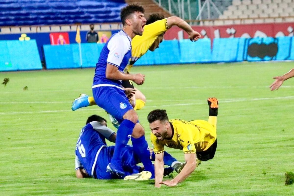 بازی استقلال و سپاهان1