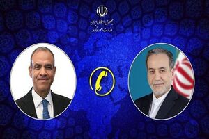وزرای خارجه ایران و مصر گفتگو کردند