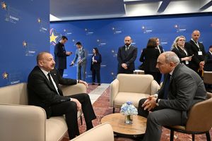 نخست وزیر ارمنستان و رئیس جمهور آذربایجان دیداری غیررسمی در آلبانی داشتند