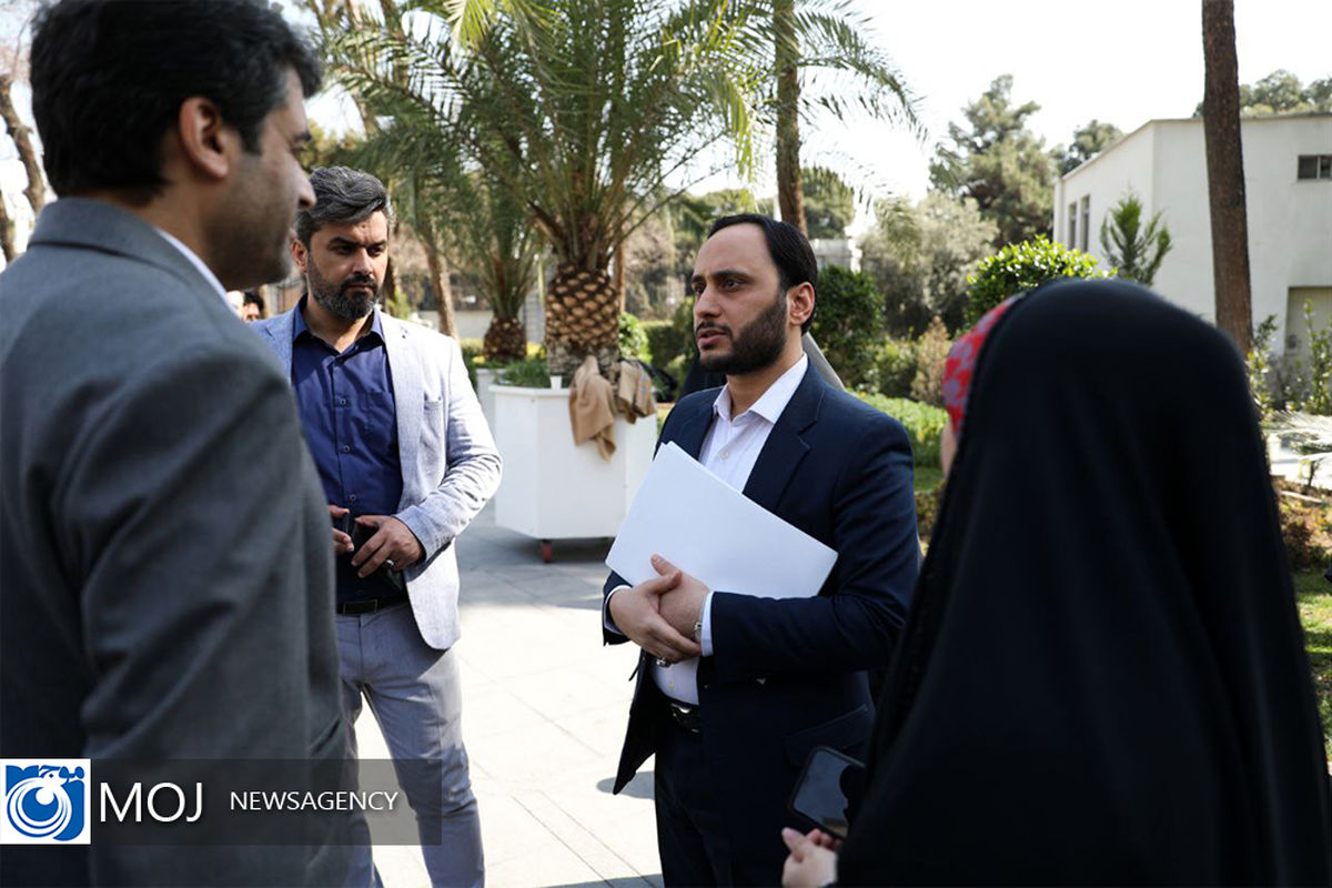 حاشیه جلسه هیات دولت - ۱۰ اسفند ۱۴۰۱ 