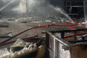 زائران ایرانی در حادثه آتش‌سوزی در هتل شمس کربلا آسیب ندیده اند