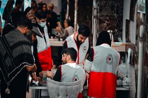 اعزام نیروی تخصصی درمانی و پشتیبانی هلال‌احمر فارس به کربلا و سامرا