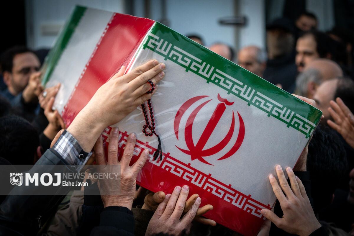 تشییع پیکر ۳۵ شهید در تهران