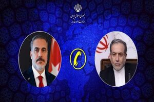 عراقچی و فیدان حول روابط دوجانبه و تحولات منطقه با یکدیگر گفتگو کردند