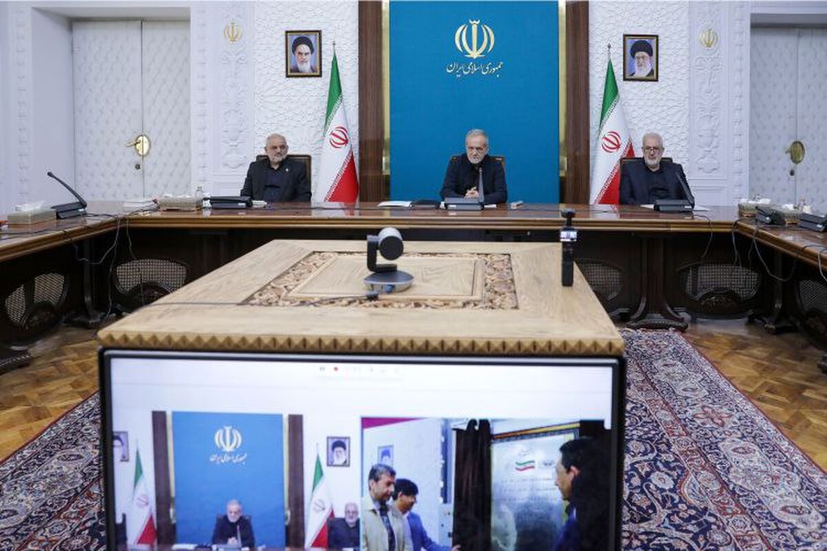 افتتاح+نیروگاه+خورشیدی