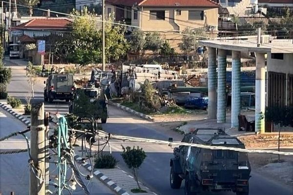 عملیات گسترده ارتش رژیم صهیونیستی در الخلیل شروع شد