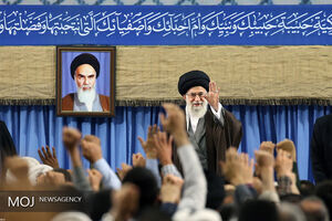 حضور مردم در عرصه‌های مختلف تعیین‌کننده است/نیت‌ نامزدهای انتخابات برای قدرت نباشد