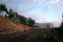 مرحله اول پارکینگ بزرگ پردیس سینمایی ملت افتتاح شد