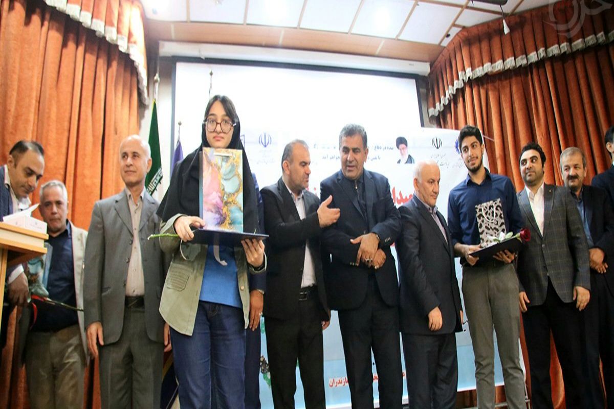 تجلیل از برگزیدگانی کنکور