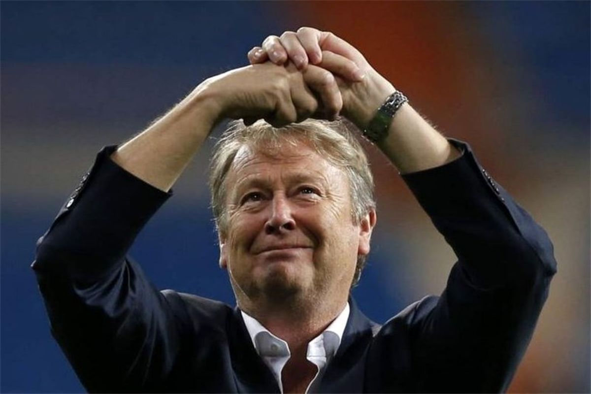 آگه هاریده سرمربی دانمارک