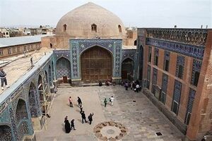 اردبیل میزبان بیش از ۶۰۰ هزار مسافر نوروزی است/ بازدید بیش از ۱۲ هزار نفر از مجموعه شیخ صفی‌الدین اردبیلی