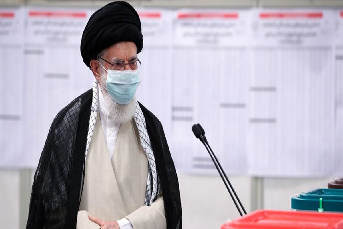 رهبر انقلاب