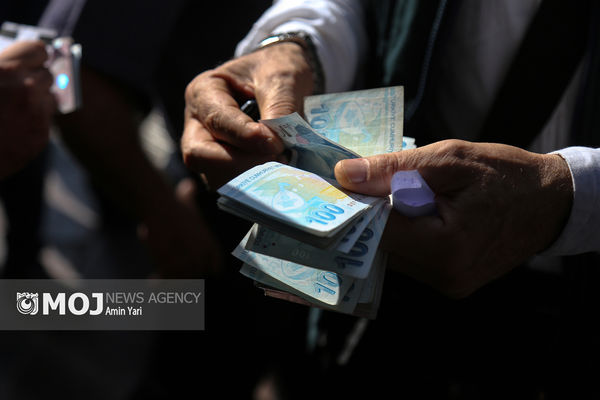 جدیدترین قیمت ارزها در بازار آزاد امروز ۴ آذر ۱۴۰۴