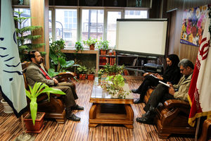 آنقدر قوی باشیم تا طمعی را ایجاد نکنیم 