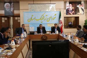 امکانات حمل و نقل ایمن دانش آموزان و دانشجویان فراهم شود/لزوم برنامه‌ریزی برای روان‌سازی ترافیک