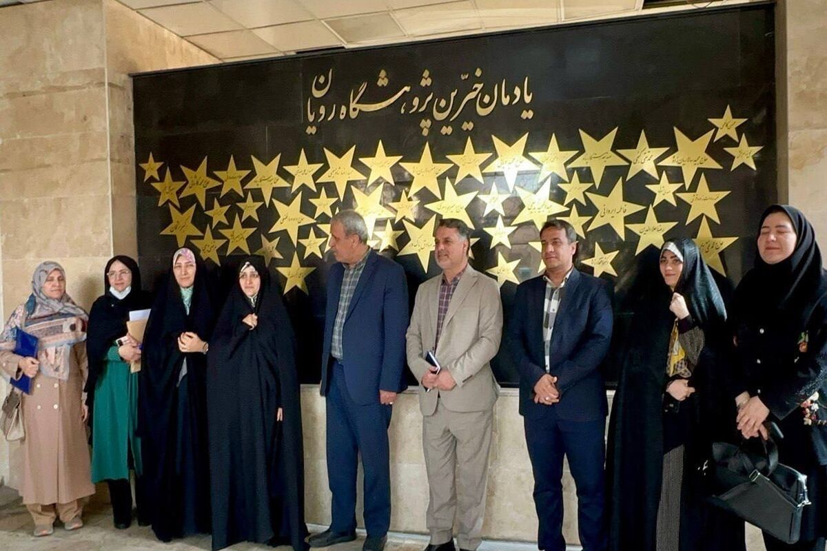 بهروز آذر