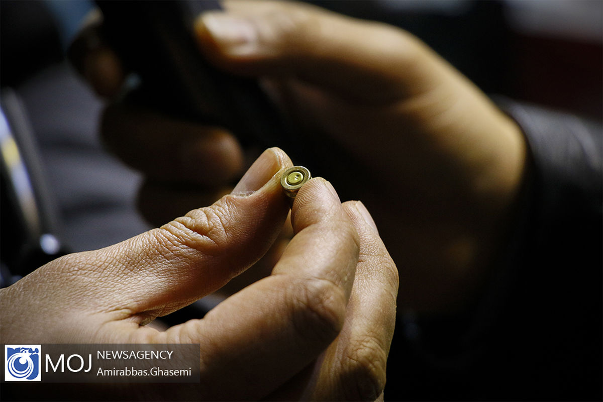 بازسازی صحنه سرقت مسلحانه از طلافروشی در تهران