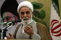 نسل جوان تا پای جان در راه دفاع از اسلام و انقلاب ایستاده اند