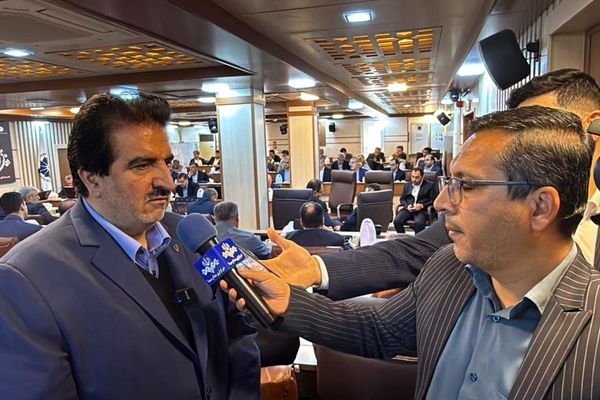 اختصاص ۵ همت تسهیلات ریالی و ۴۰۰ میلیون دلار منابع ارزی از سوی بانک رفاه کارگران به منظور تکمیل طرح‌های نیمه‌تمام استان بوشهر