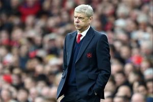 اتحادیه فوتبال انگلیس یک سال منتظر ونگر می‌ماند