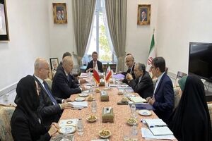 سومین دور رایزنی‌های سیاسی ایران و لهستان در تهران برگزار شد