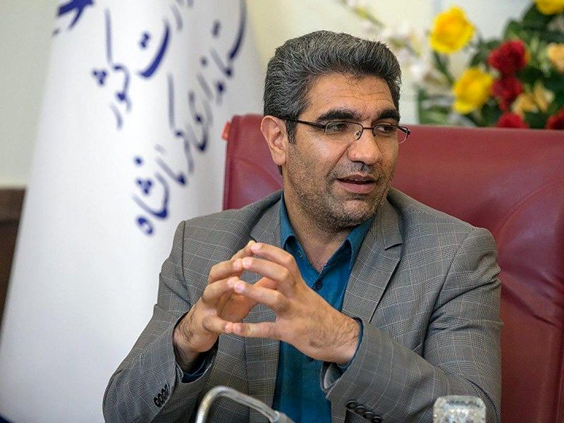 10 مرکز رشد در دانشگاههای کرمانشاه باید رابطه معناداری باهم داشته باشند