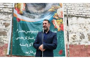 هیچ کجای دنیا بهره‌برداری در مجاورت یک غار تاریخی انجام نمی‌شود