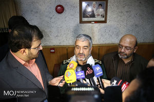 بازدید فرمانده کل سپاه از مناطق سیل زده مازندران