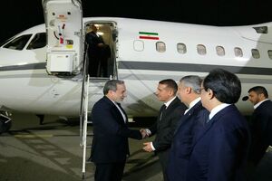 وزیر امور خارجه جمهوری اسلامی ایران وارد باکو شد