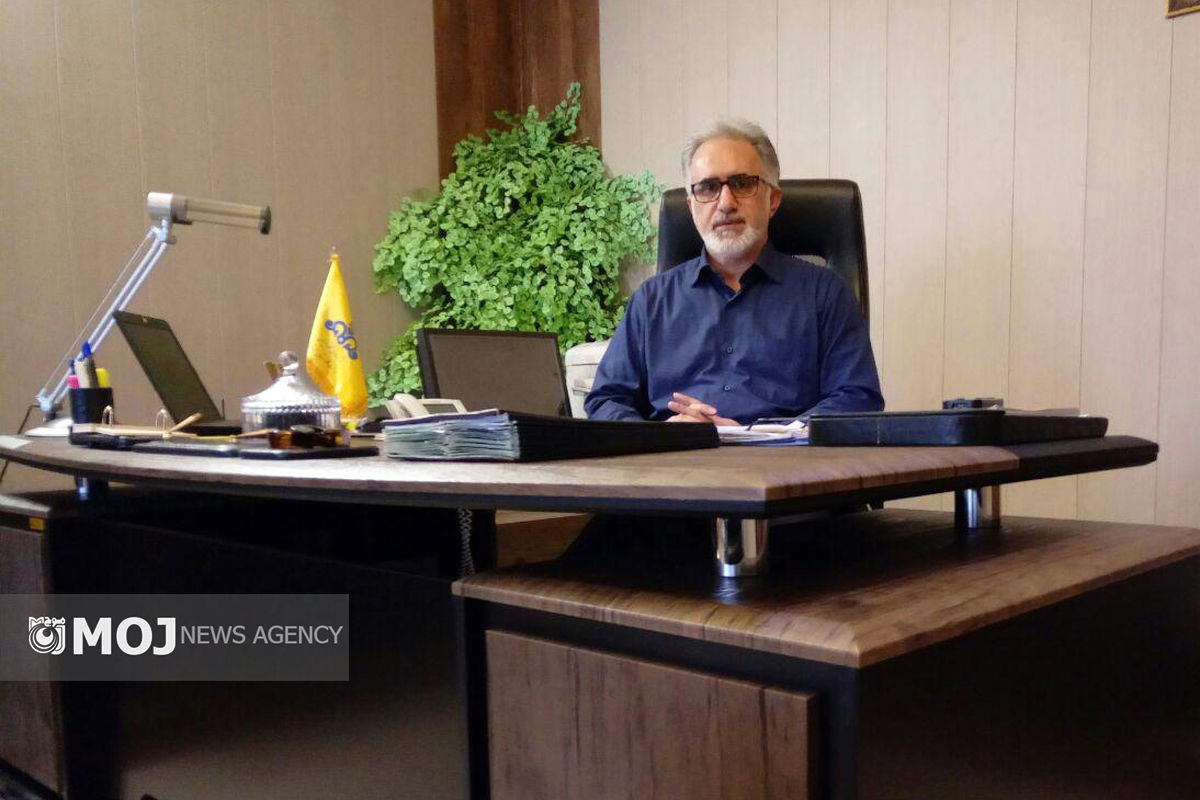 شمس خرم آبادی