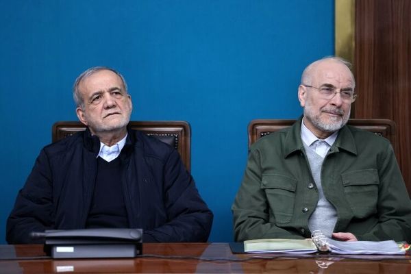 پزشکیان بر نحوه مواجهه با اعتراضات و مطالبات مردم،در جلسات شورای عالی انقلاب فرهنگی تاکید کرد