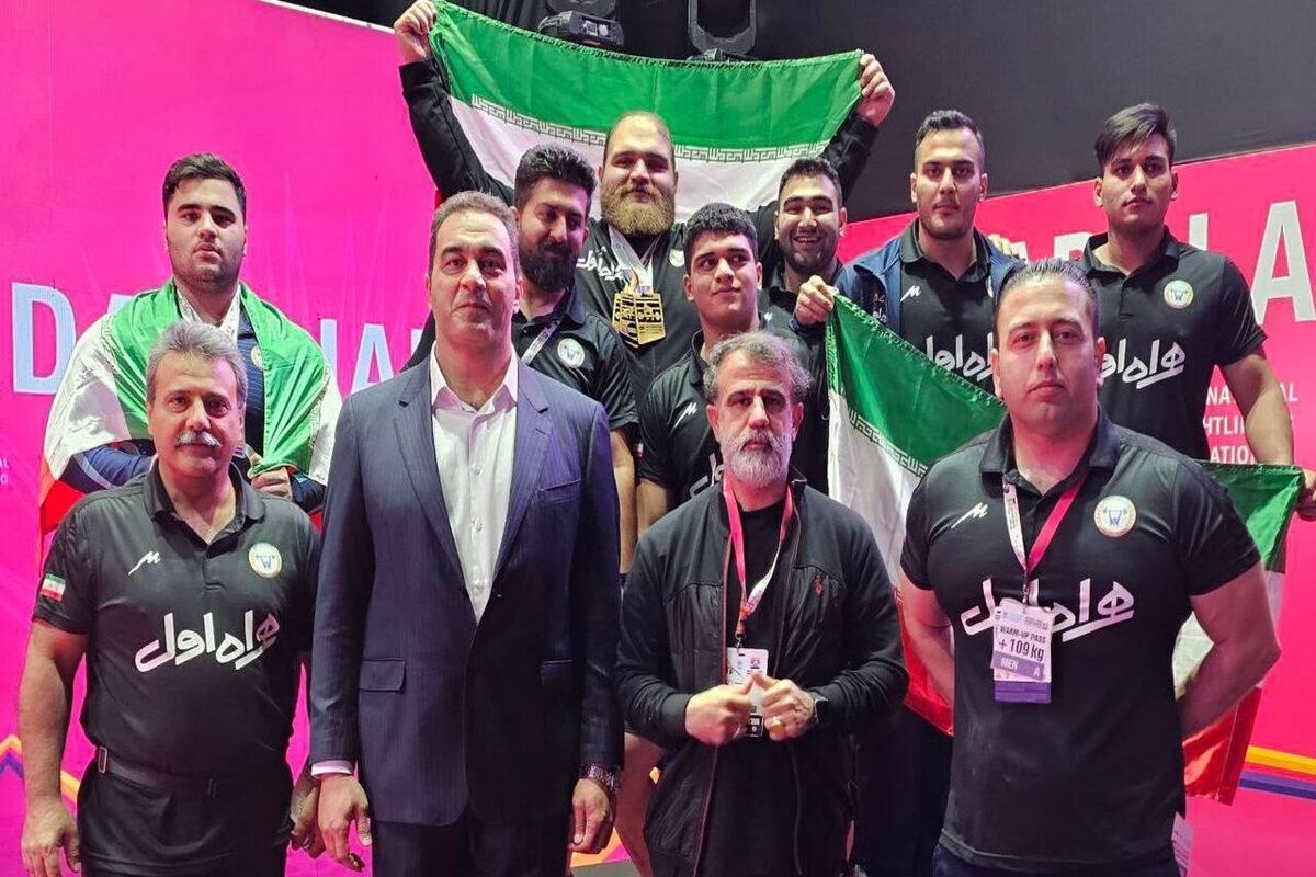 تیم ملی وزنه برداری جوانان