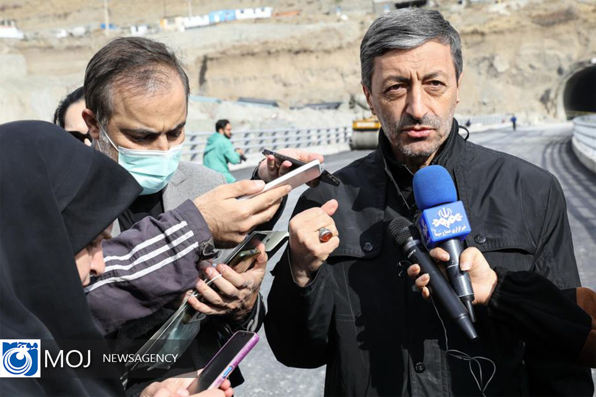 بازدید رییس بنیاد مستضعفان از آزاد راه تهران شمال